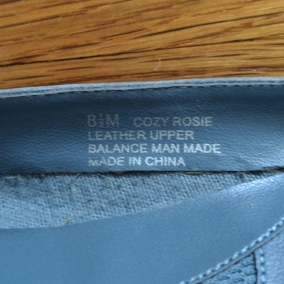 French Blue Leather Loafer Flats - Never Worn! - Picture 6 of 6